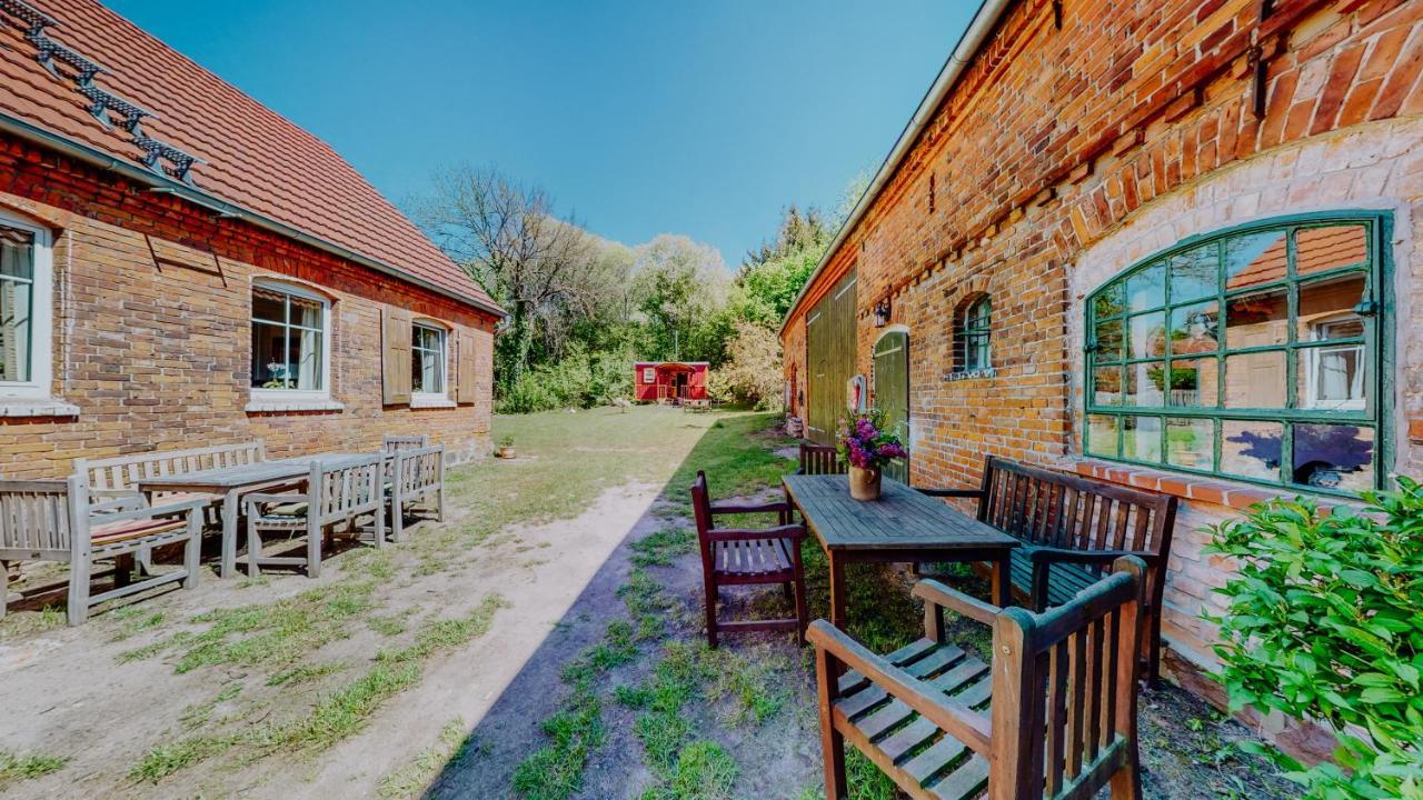 Landhaus Goldene Gans Gross Pankow  Экстерьер фото