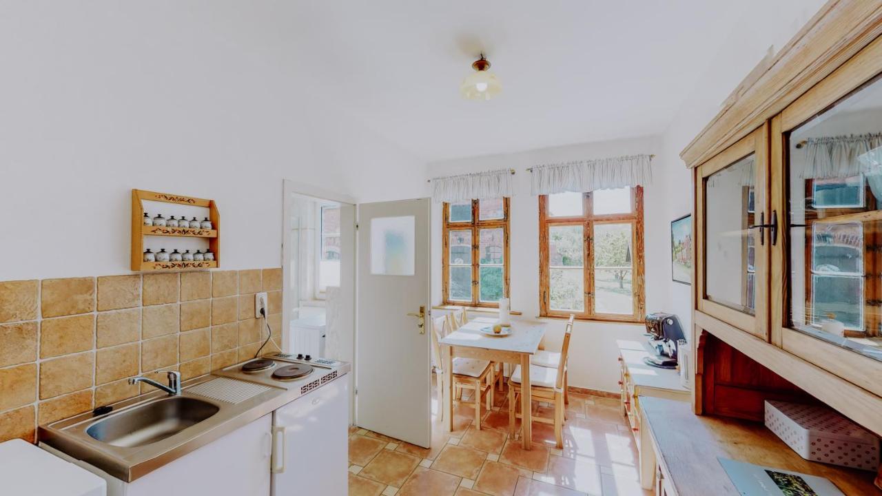 Landhaus Goldene Gans Gross Pankow  Экстерьер фото